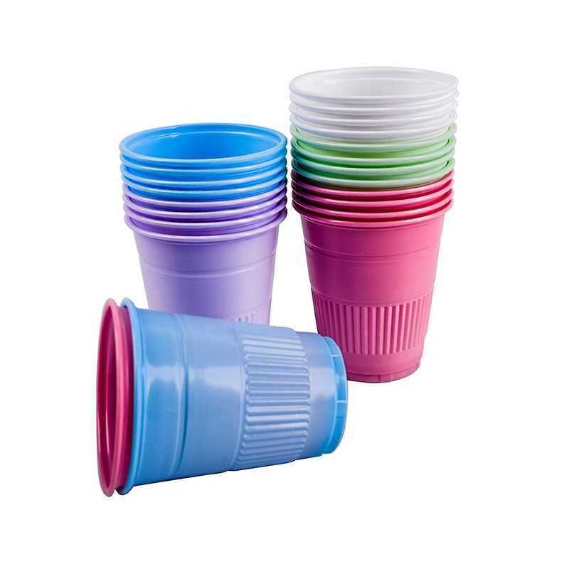 Disposable plastic cup